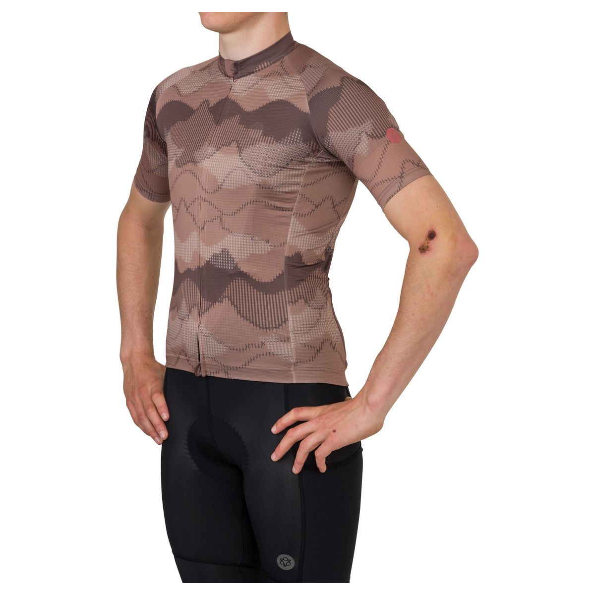 Gravel Maillot Venture Hombres fit example
