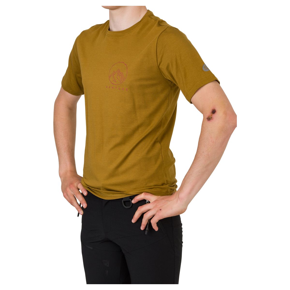 Performance T-shirt Venture fit example