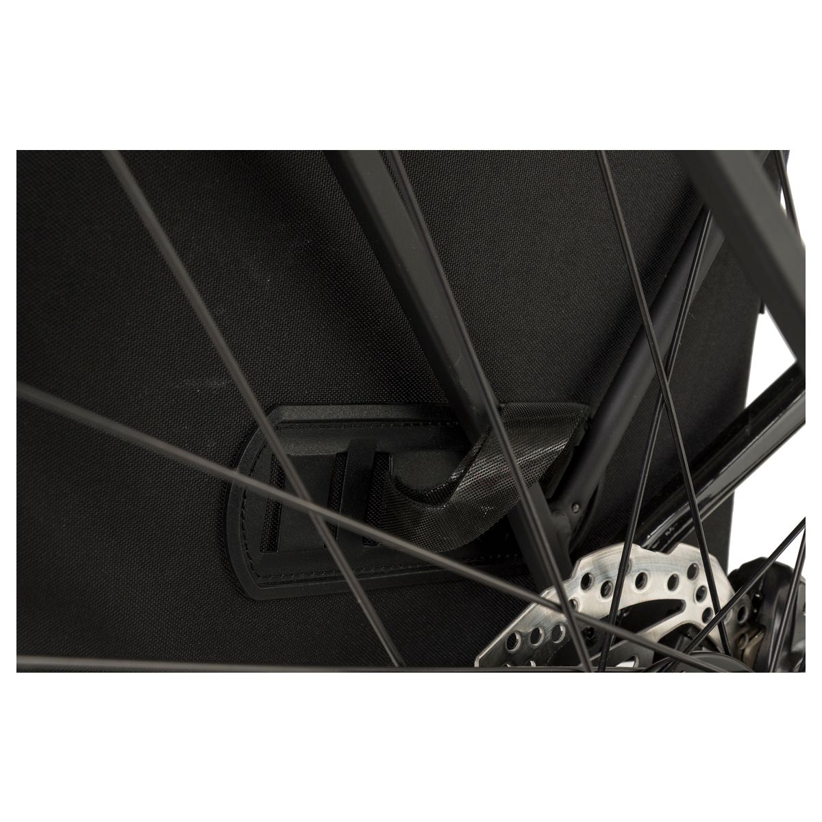 H2O Roll-Top II Double Bike Bag Urban fit example