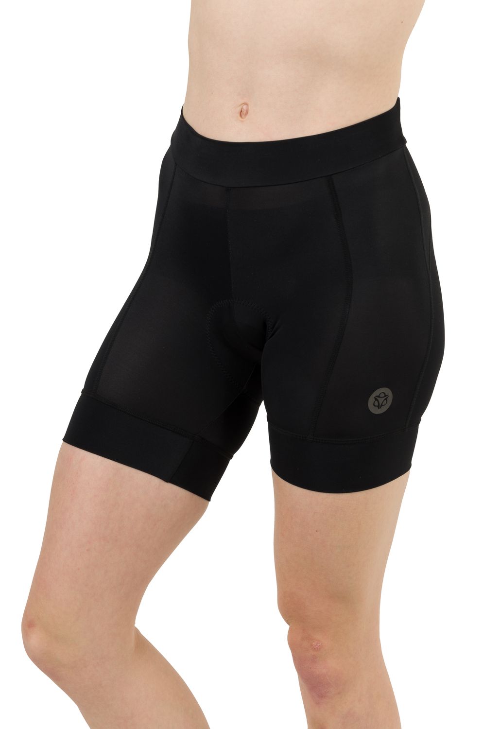 Shorty Essential Damer fit example