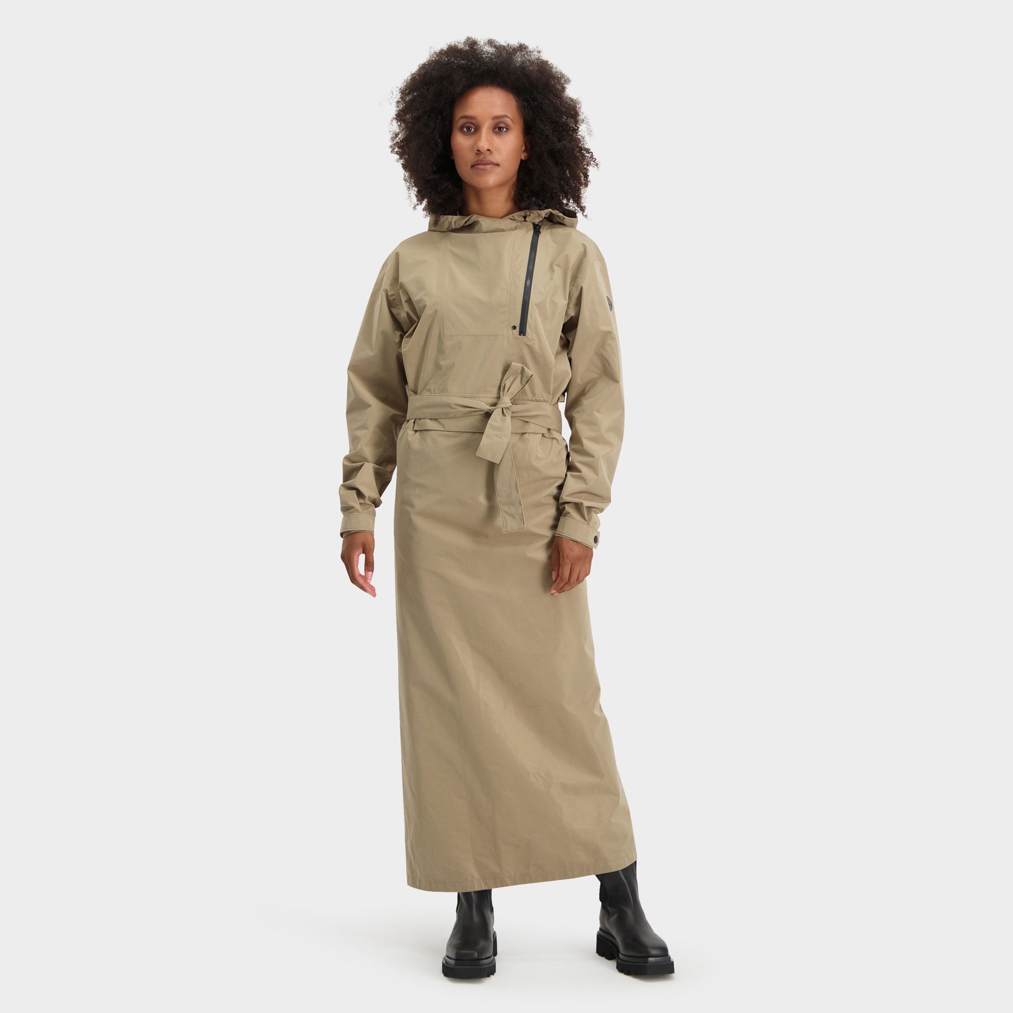 Rain Dress Anorak Urban Outdoor Women fit example