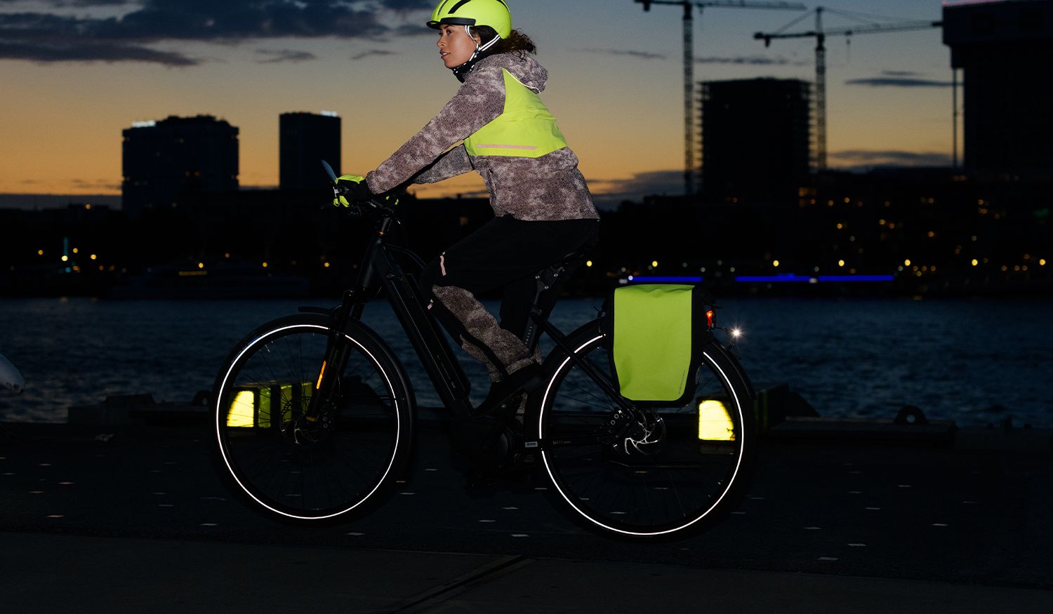 Clean Bolsa para bicicleta simple Shelter Medium Neon Yellow